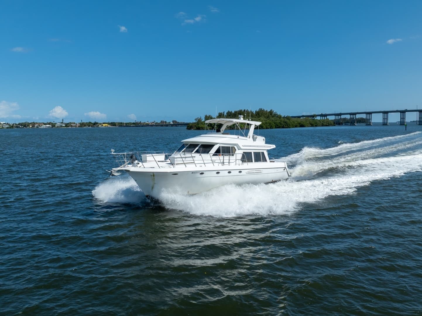 2003 Navigator 5700 - Image 3