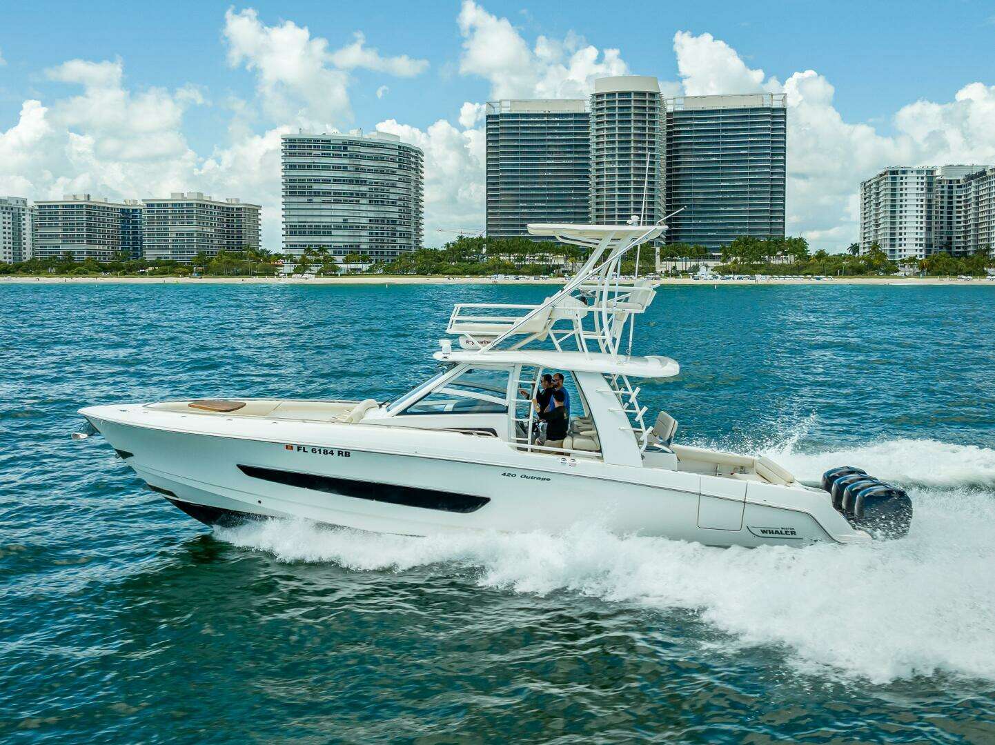 2016 Boston Whaler — - Image 43