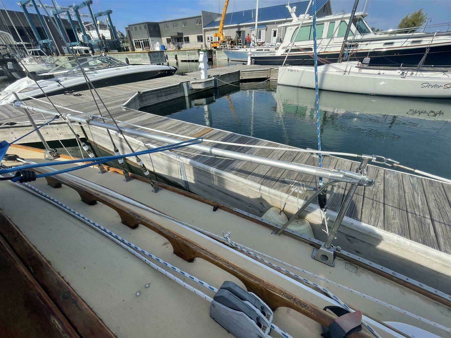 1978 Vineyard Vixen 29 - Image 15