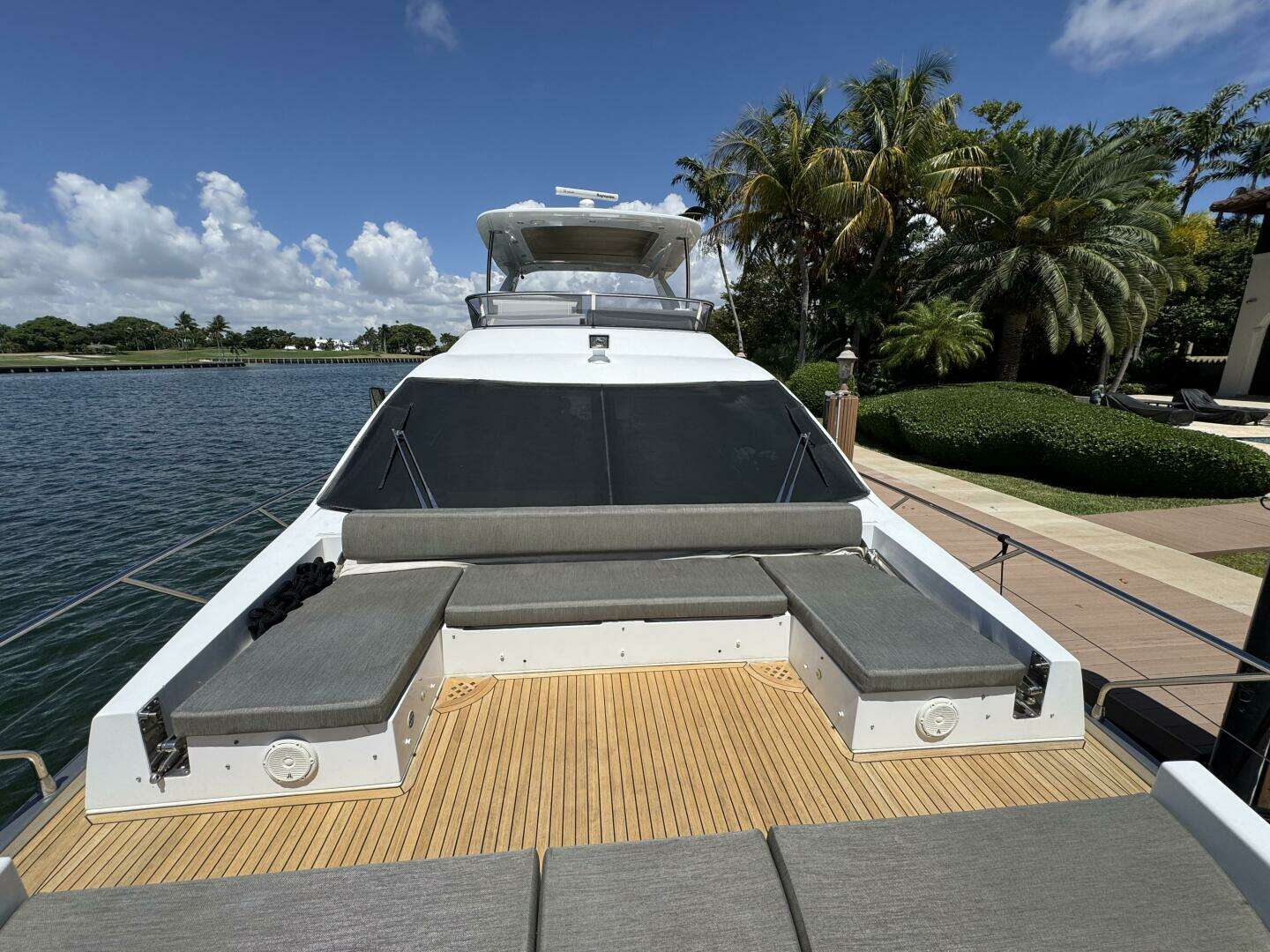 2018 Azimut 66 Flybridge - Image 16