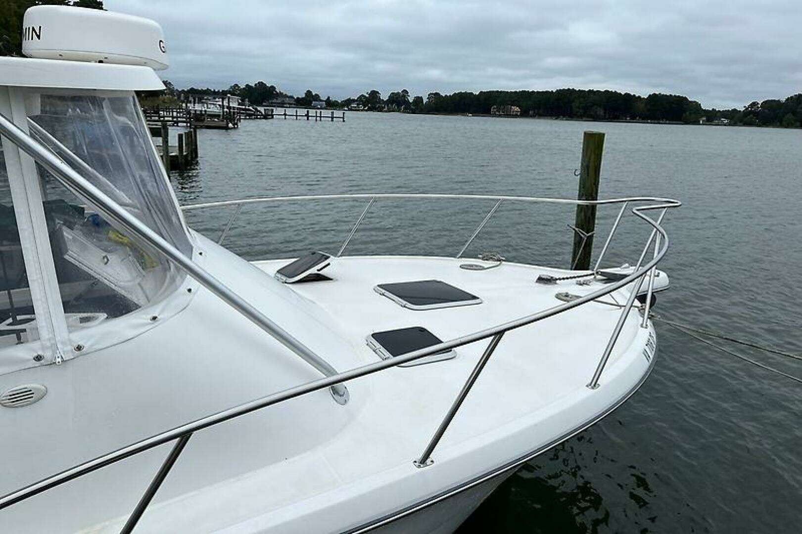 2001 Pursuit 3000 Offshore - Image 5