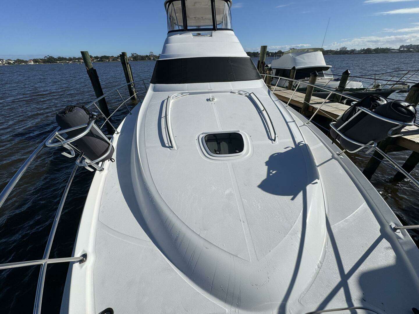 2007 Sea Ray 58 Sedan Bridge - Image 6