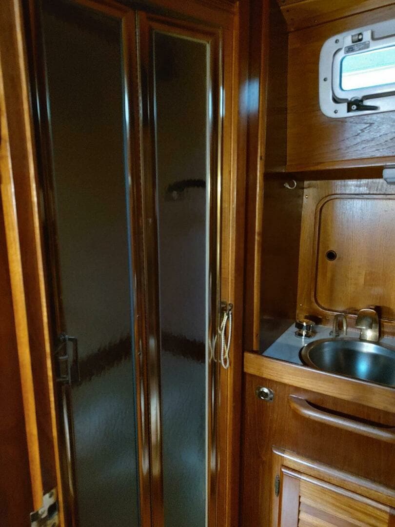 1988 Brewer STEEL HULL Kaiulani - Image 26