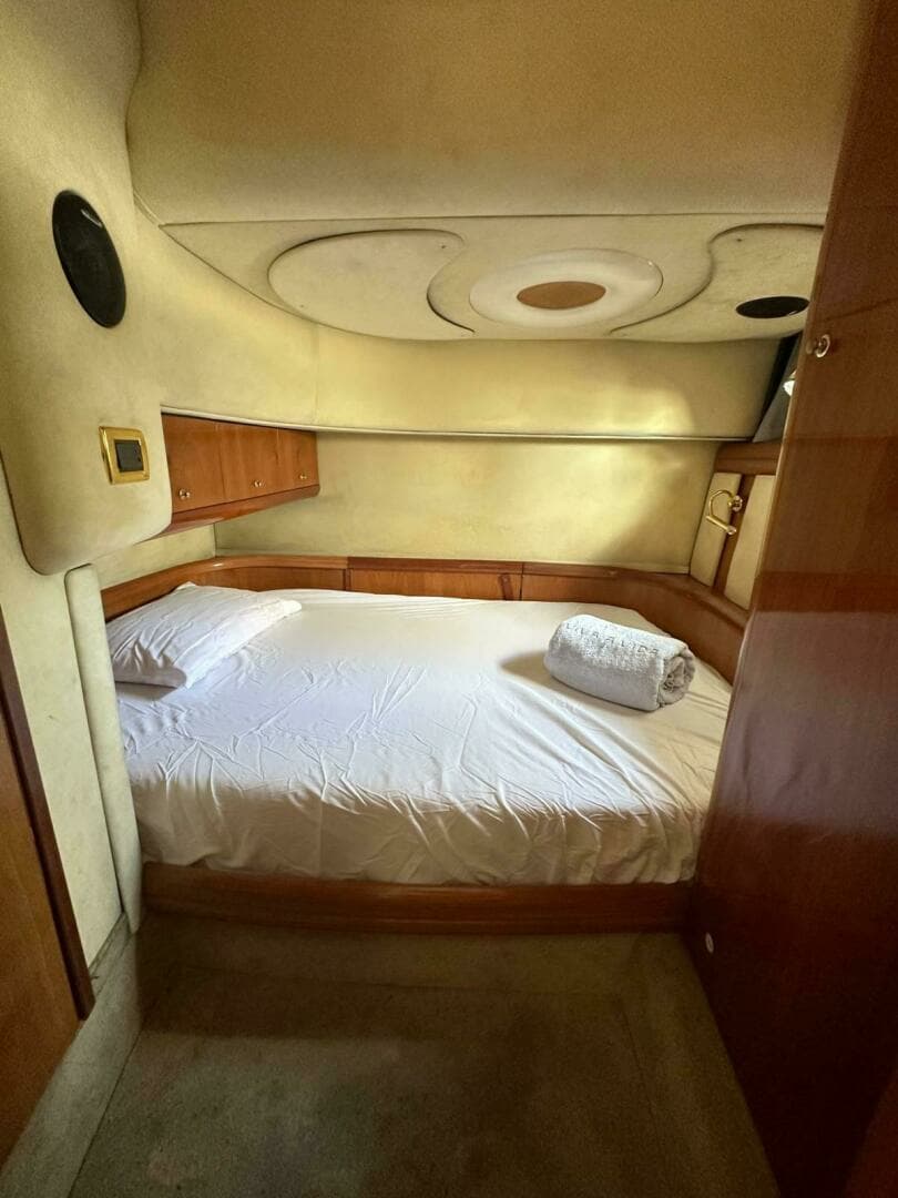 2007 Cranchi Mediterranee 50 HT - Image 61