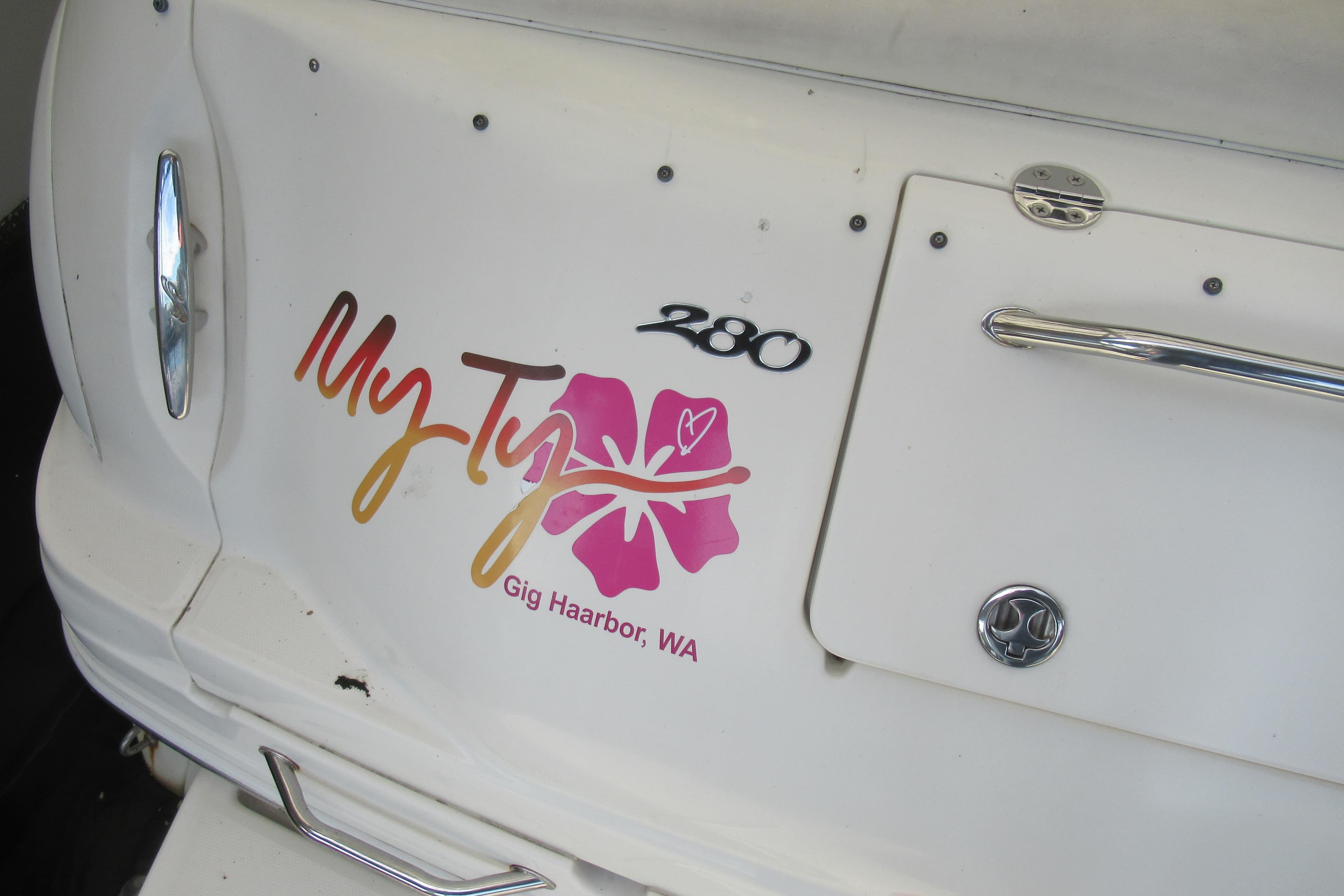 2001 Searay 280 Sundancer boat with "My Ty" logo, Gig Harbor, WA.
