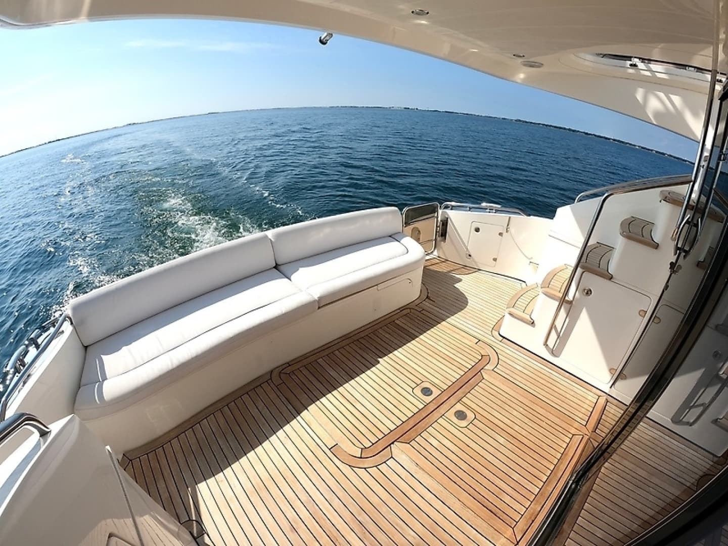 2009 Princess F54 flybridge - Image 20