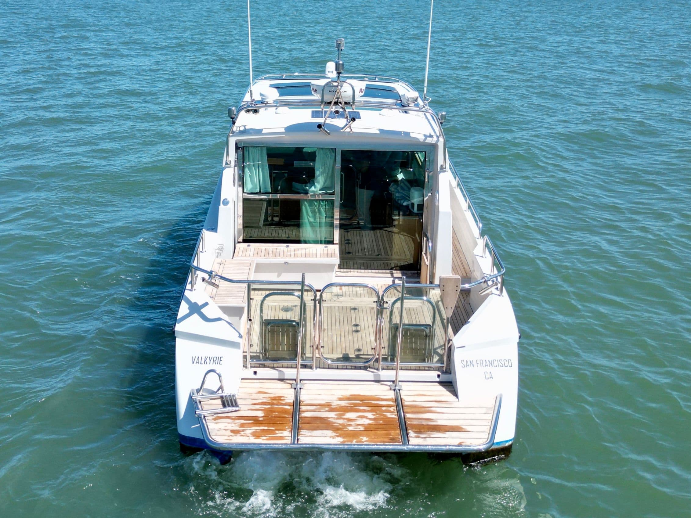 2013 Delta Powerboats 40 Walk Around - 11