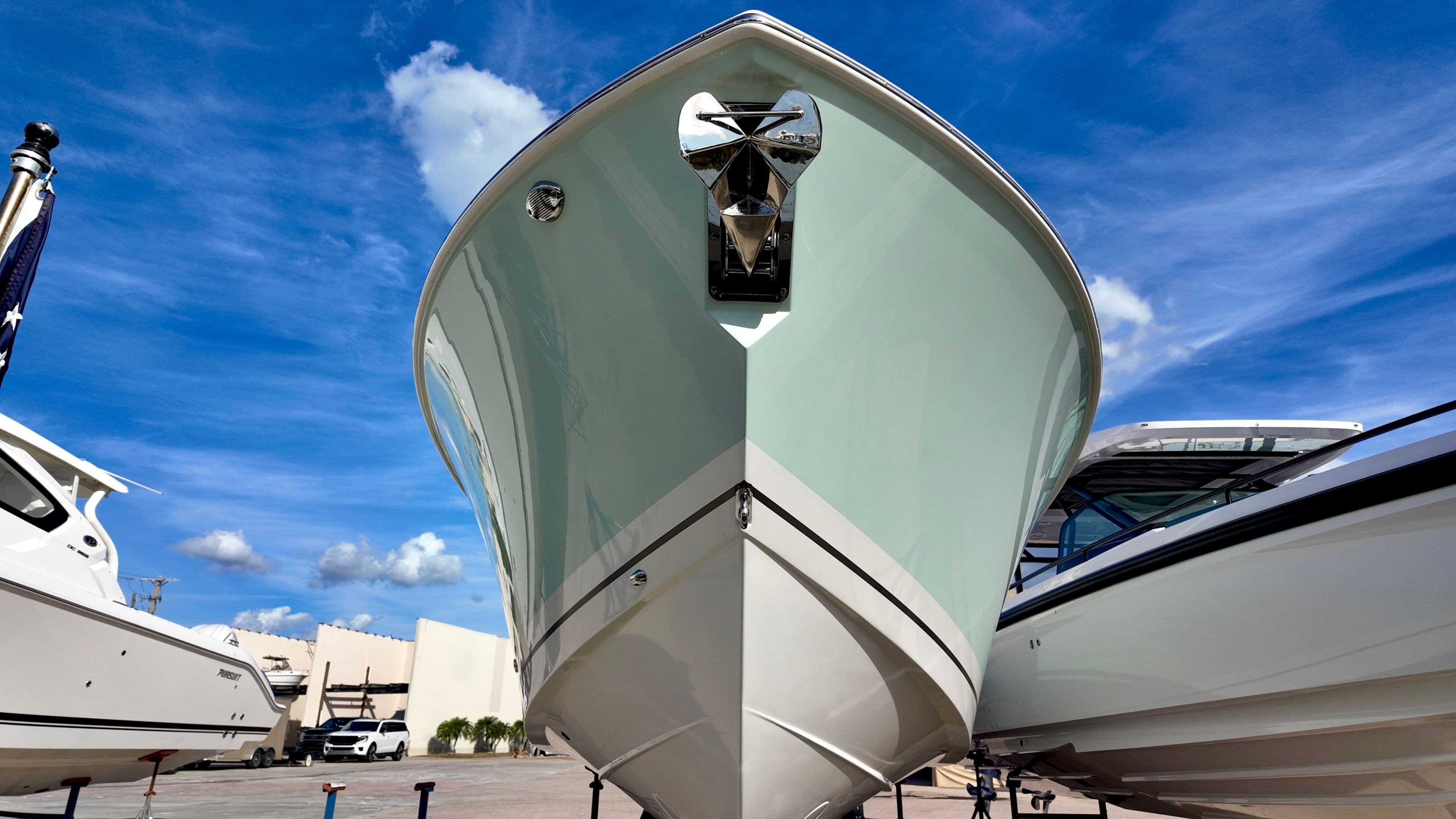 2026 PURSUIT 306 DC - Image 6