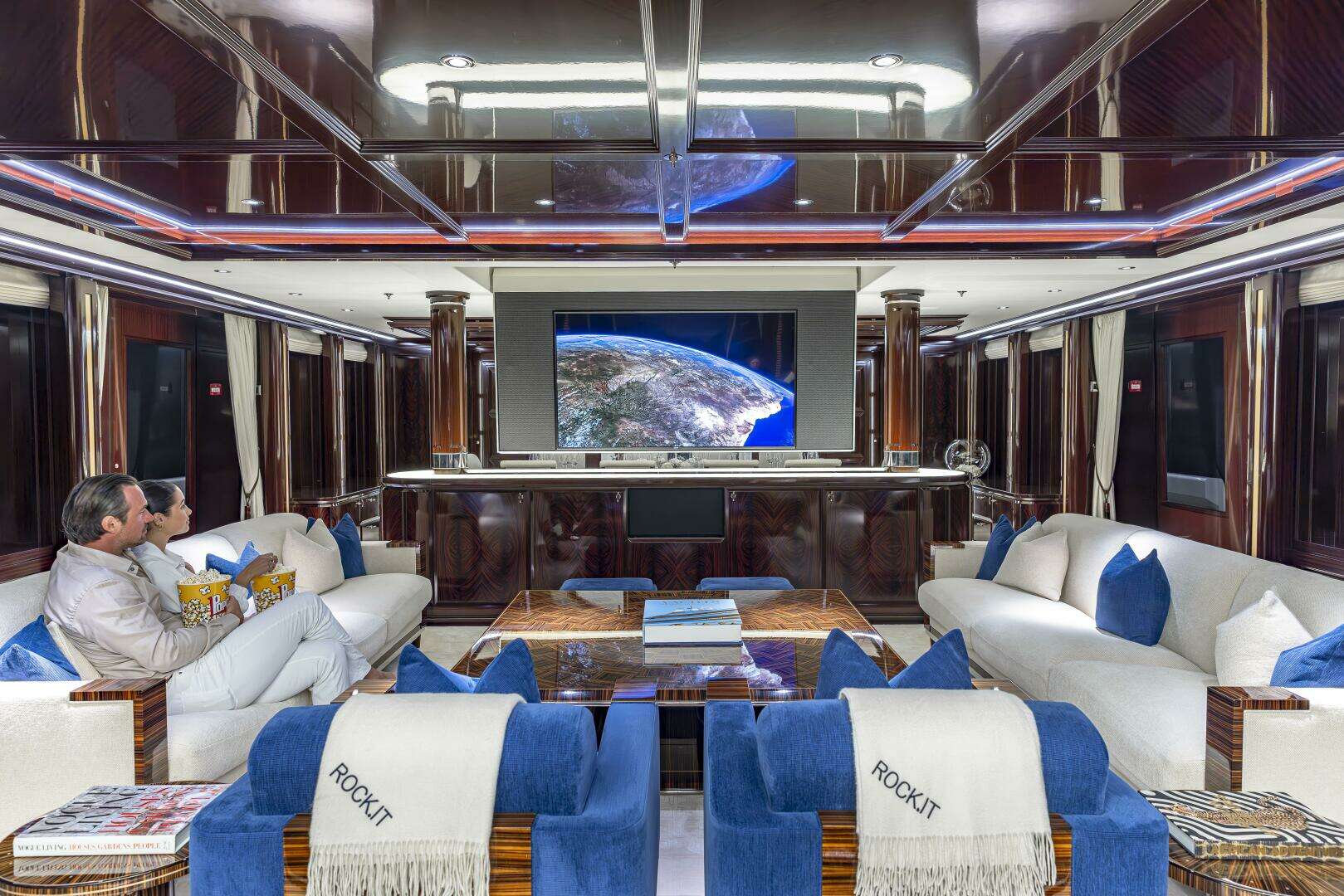 2014 Feadship 60 Meter Motor Yacht - Image 14