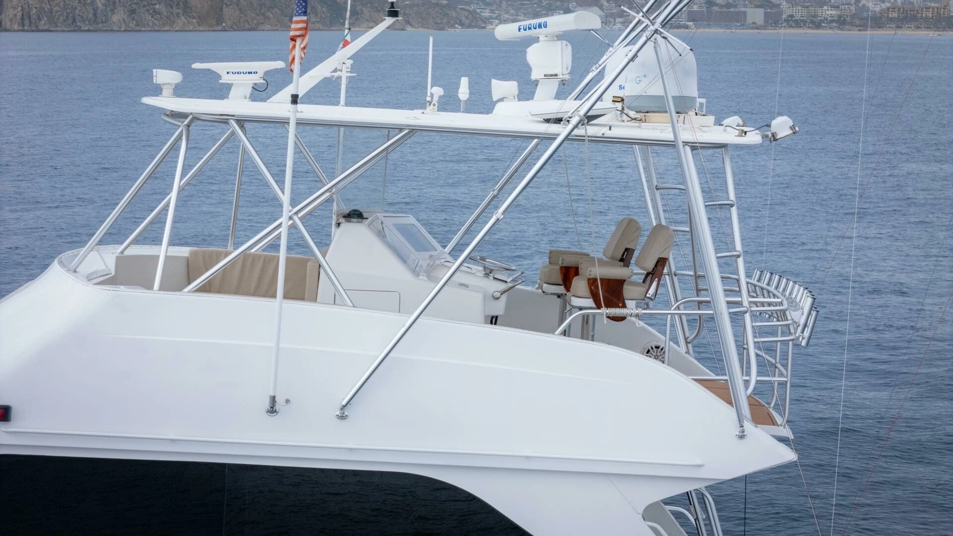 2000 Viking 55 Convertible - Image 27