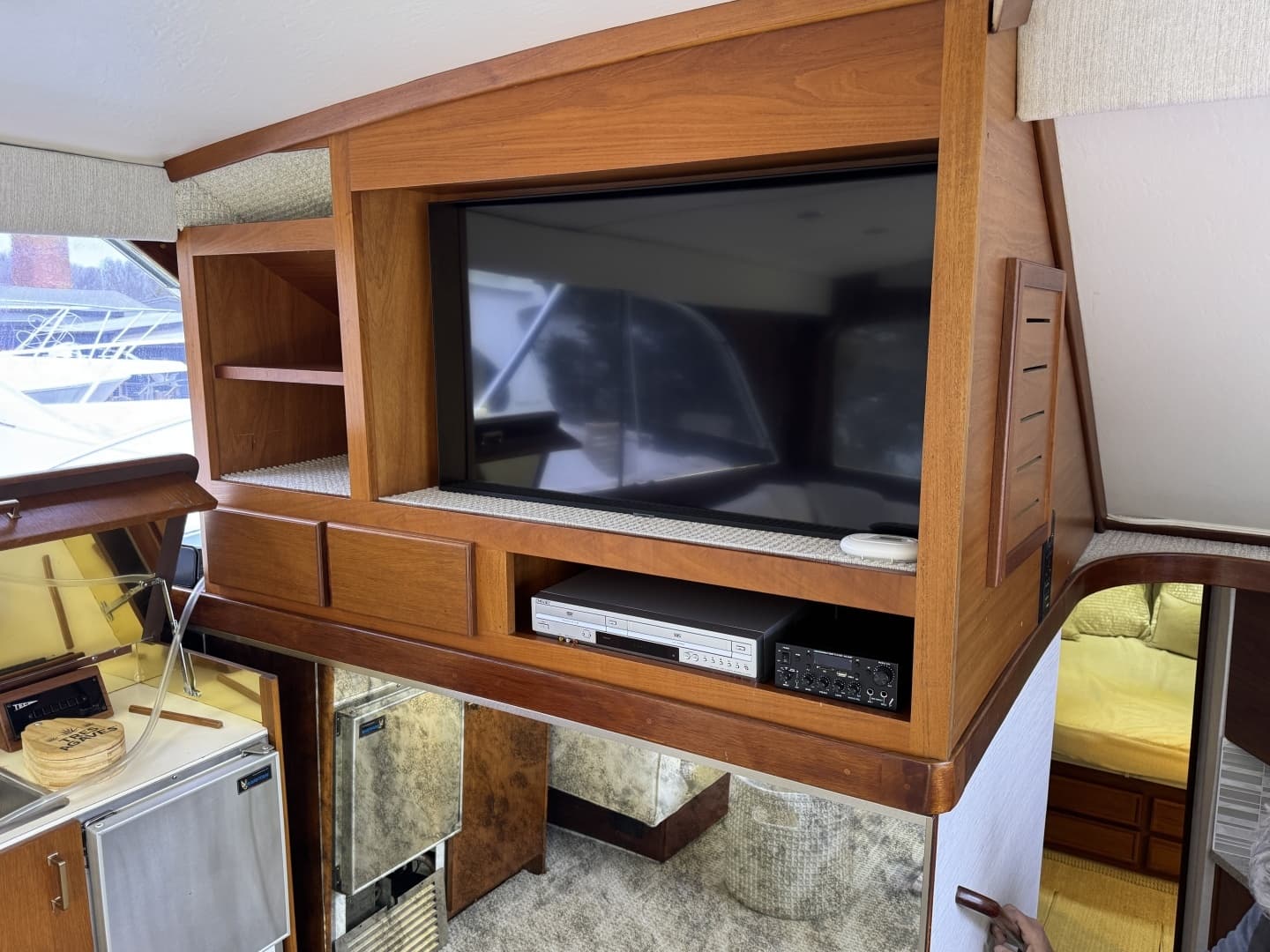 1988 Ocean Yachts 44 SS - Image 46