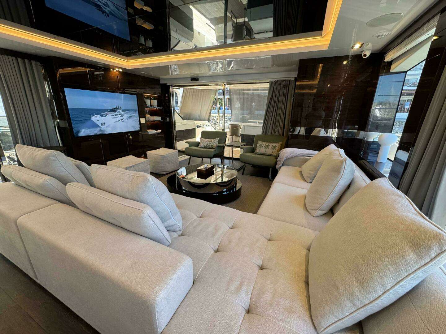 2023 Pearl 95 - Image 24