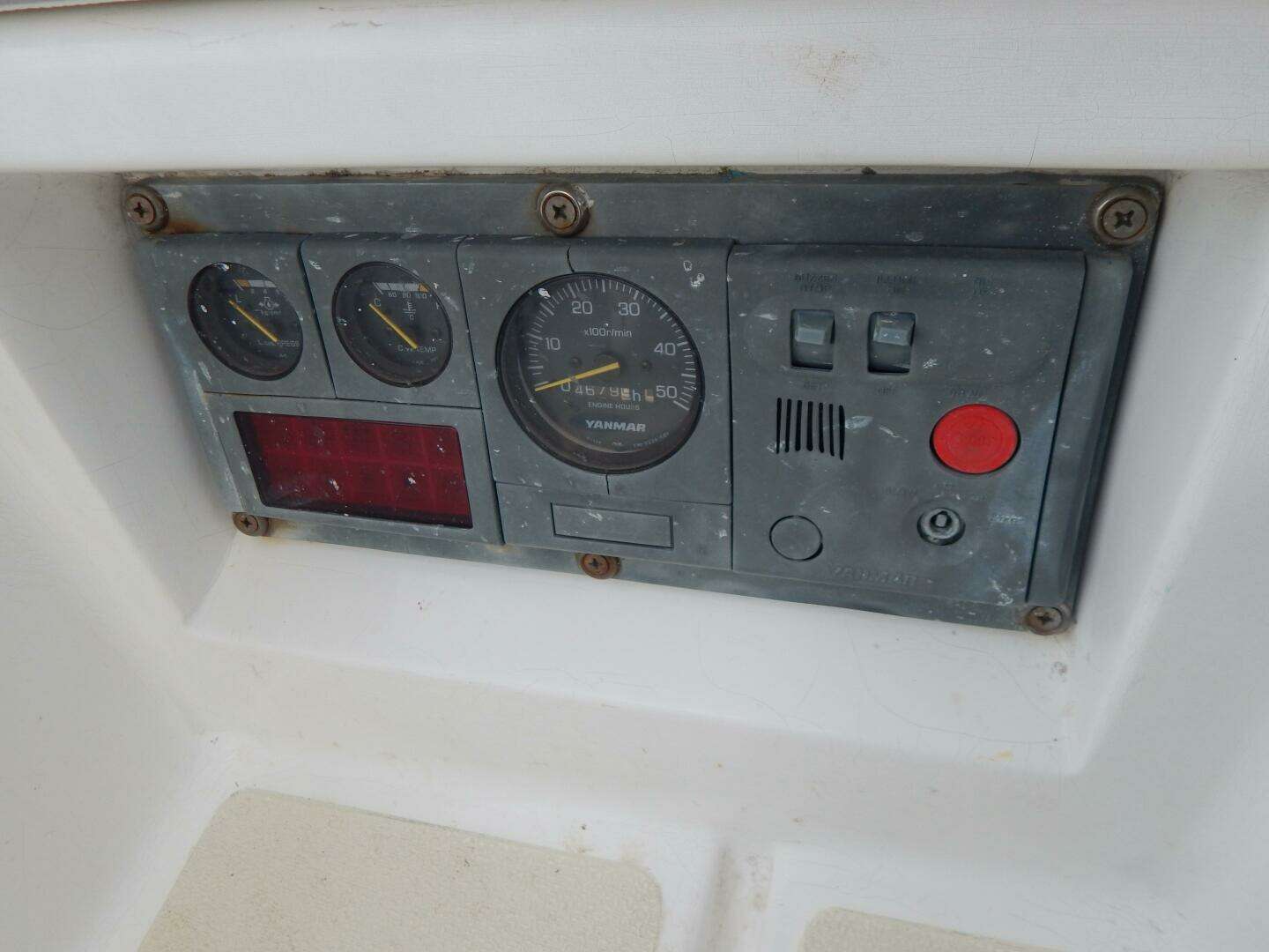 1998 Freedom 40/40 - Image 37