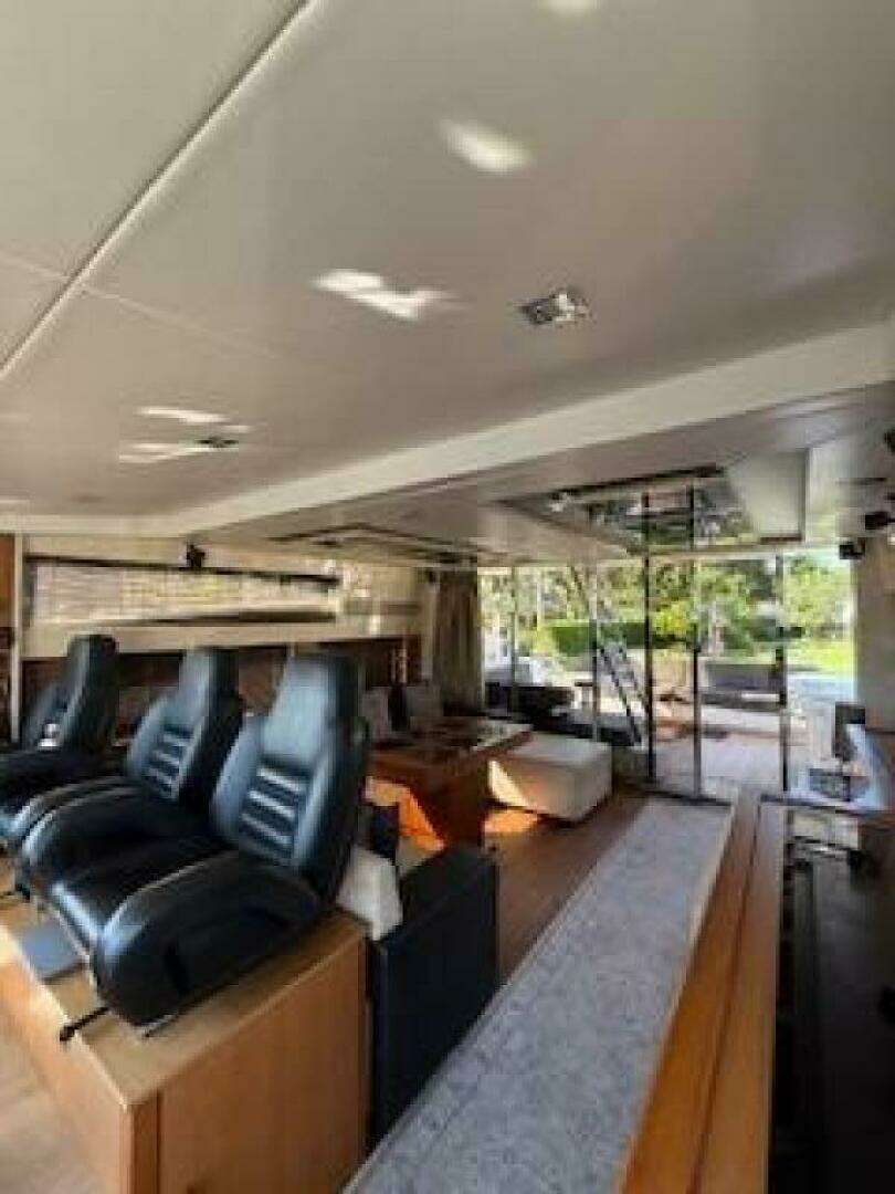 2012 Sunseeker Predator Sport Yacht 74 - Image 24