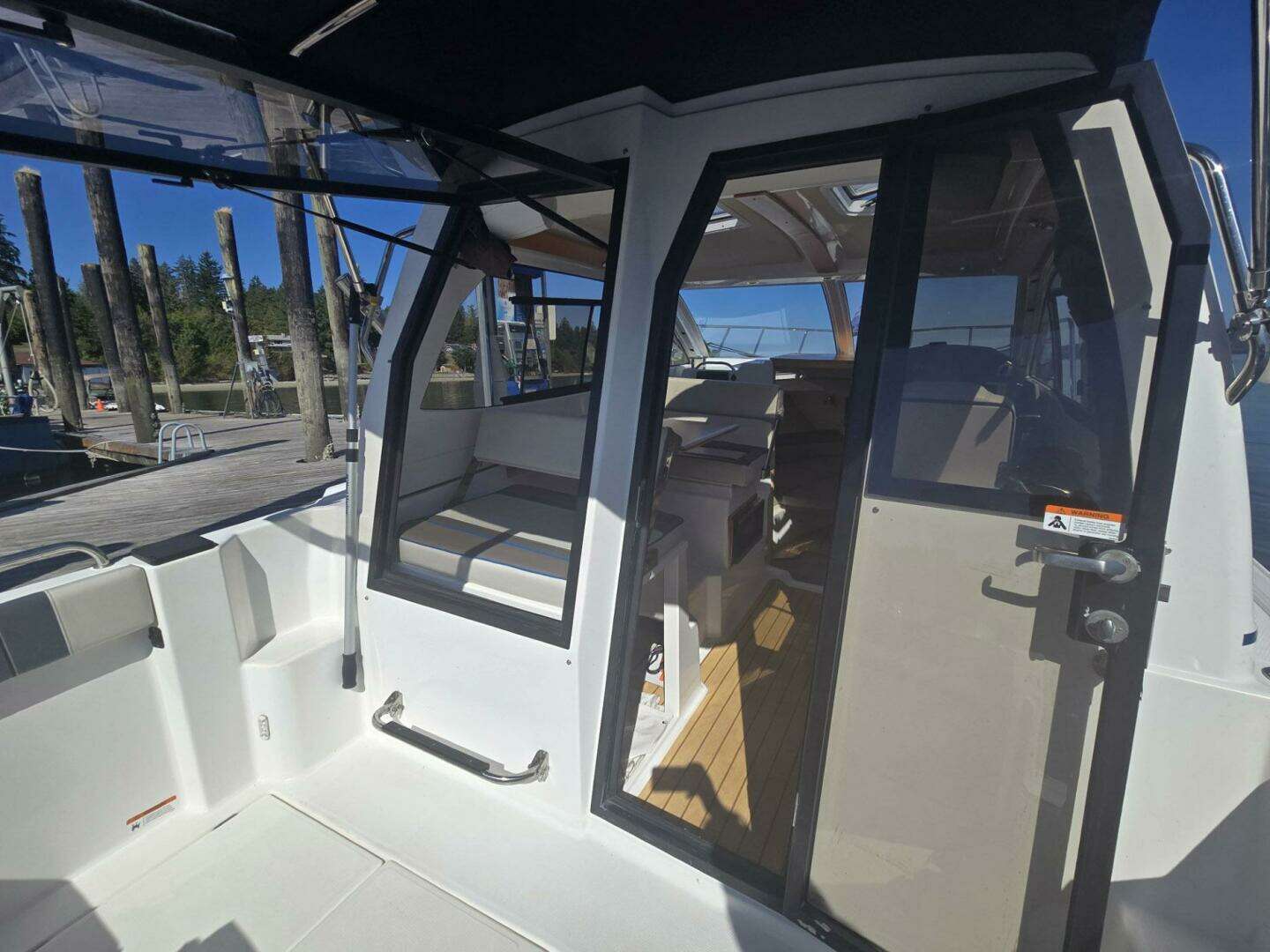 2017 Cutwater C-24 - Image 10
