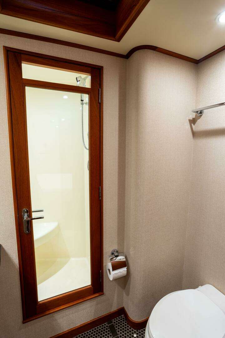 2007 Merritt 72 Sportfish Convertible - Image 21
