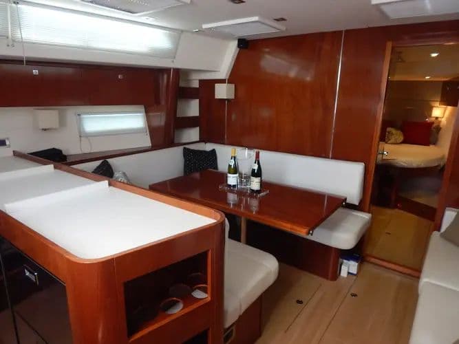 2014 Amel 55 - Image 7
