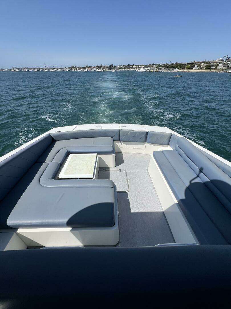 1990 Tempest 60 Express - Image 16