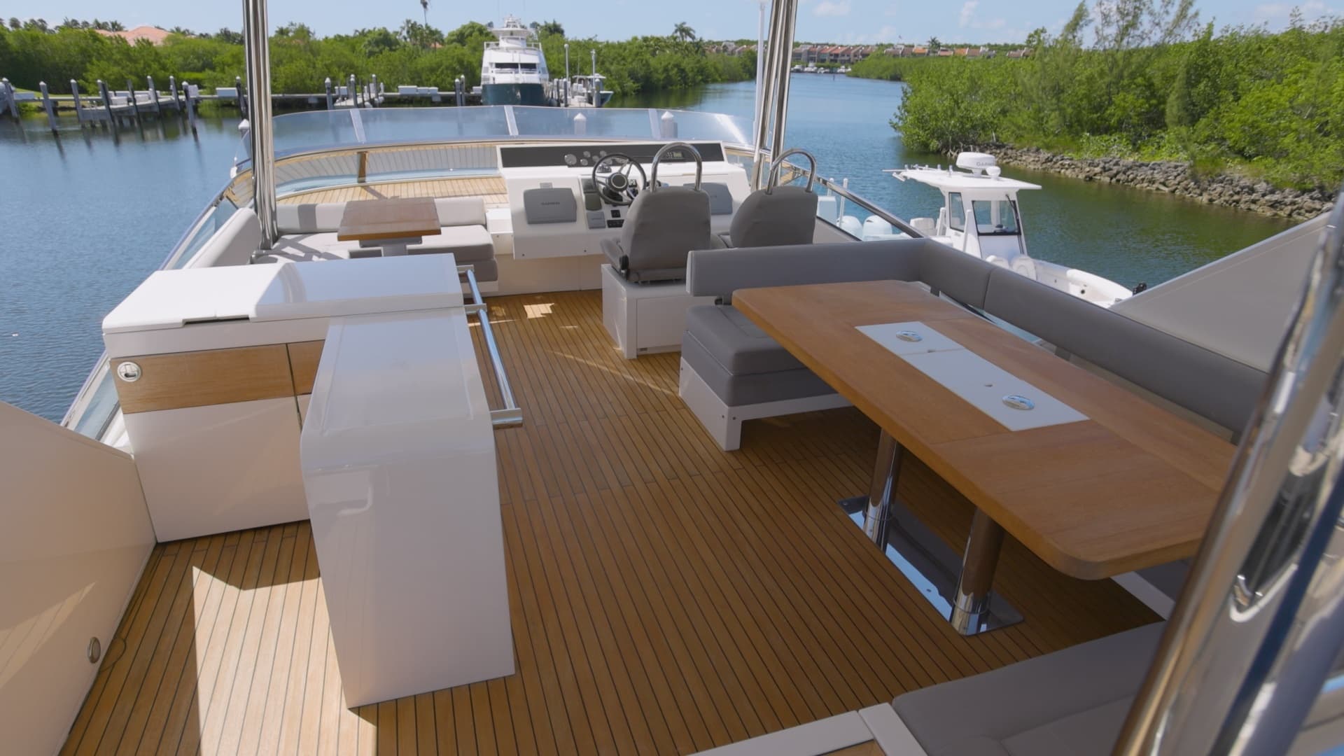2014 Fairline Squadron - Image 10
