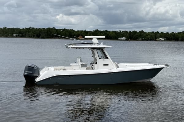 2016 Everglades 295 - Image 1