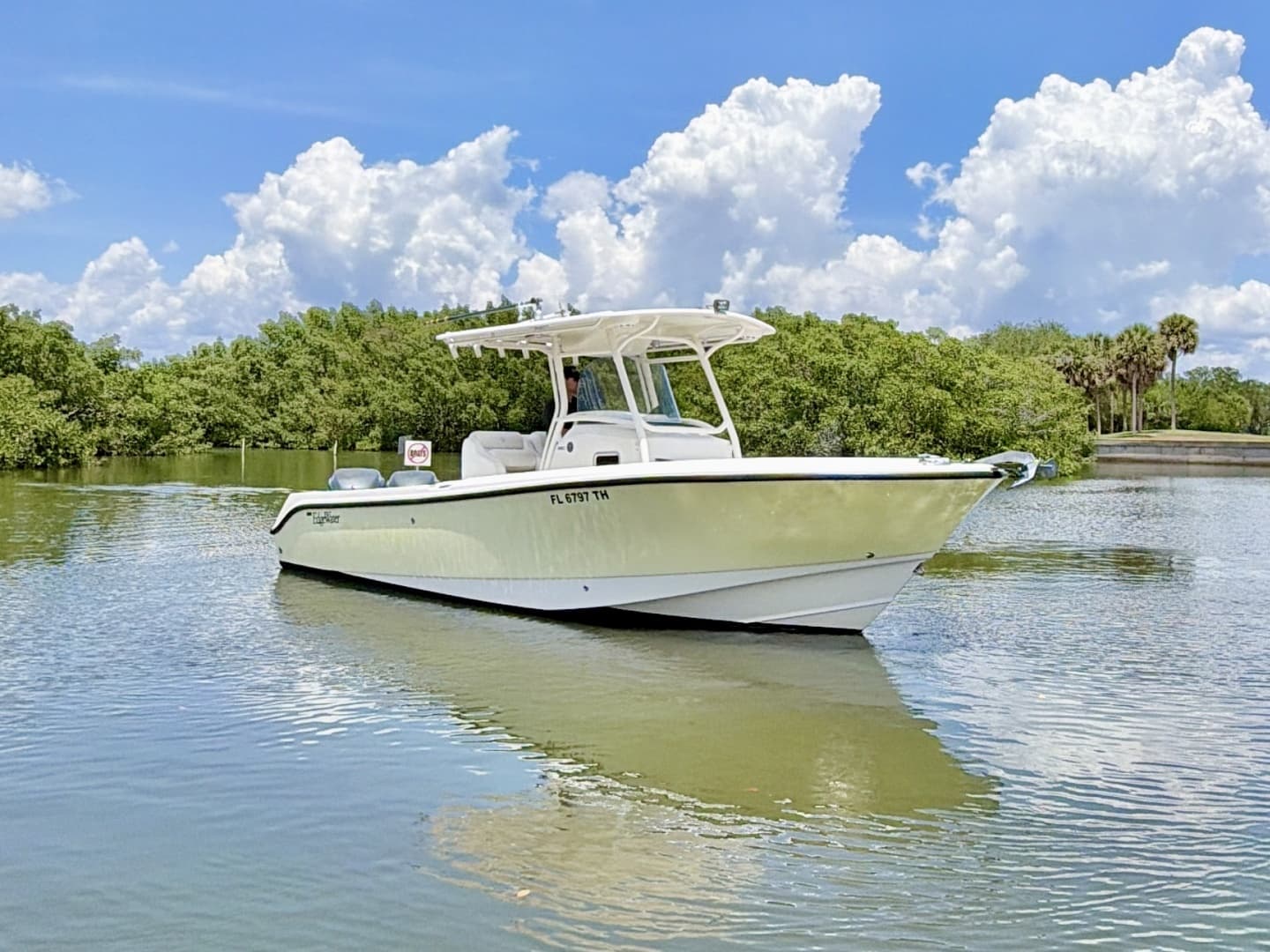 2007 Edgewater 268 CC - Image 6