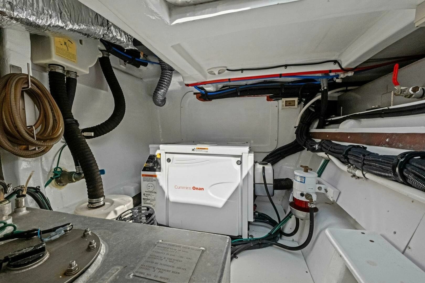 2018 Mares 47 Outboard Express Catamaran - Image 62
