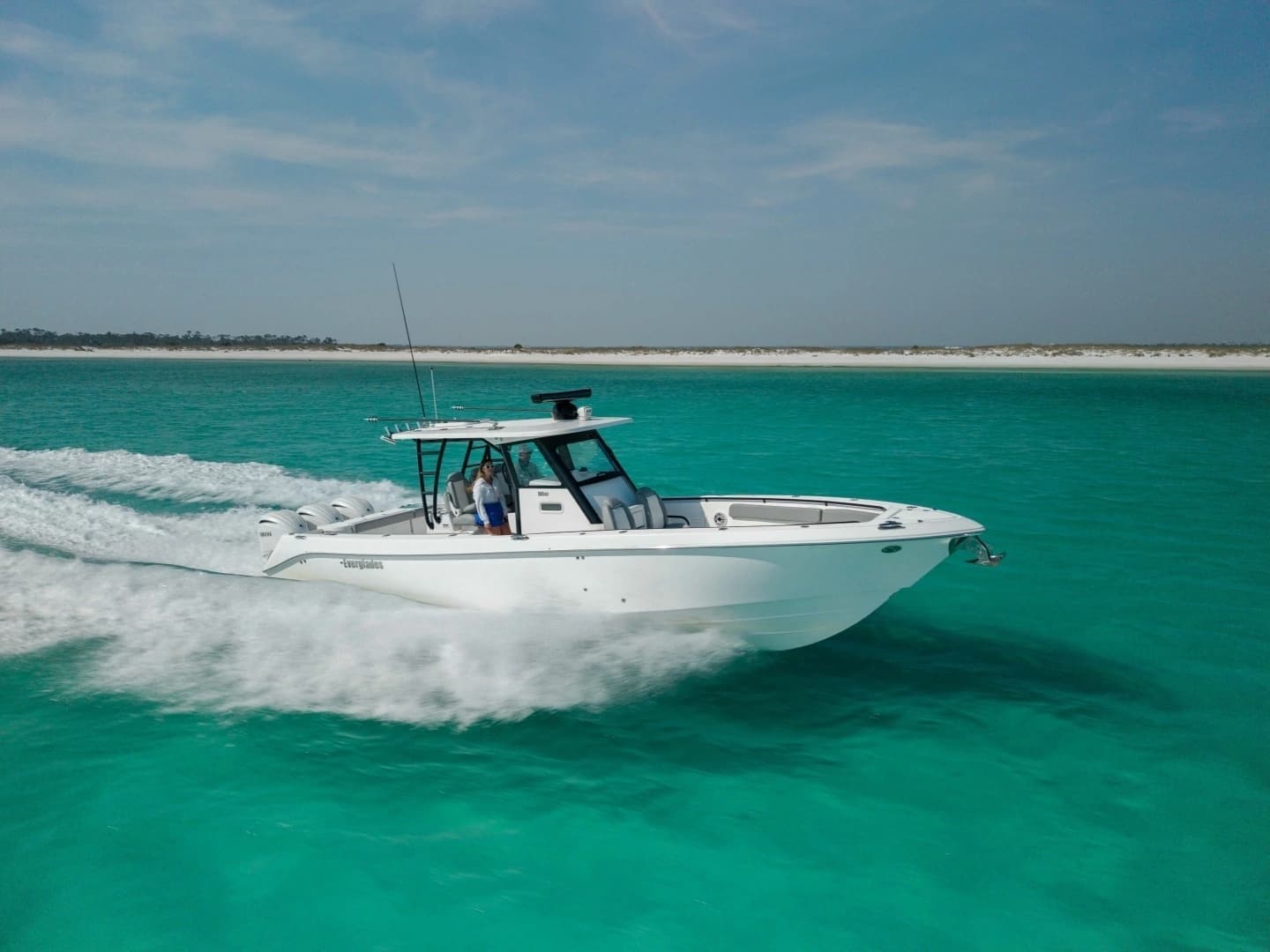 2023 Everglades 365 CC - Image 31