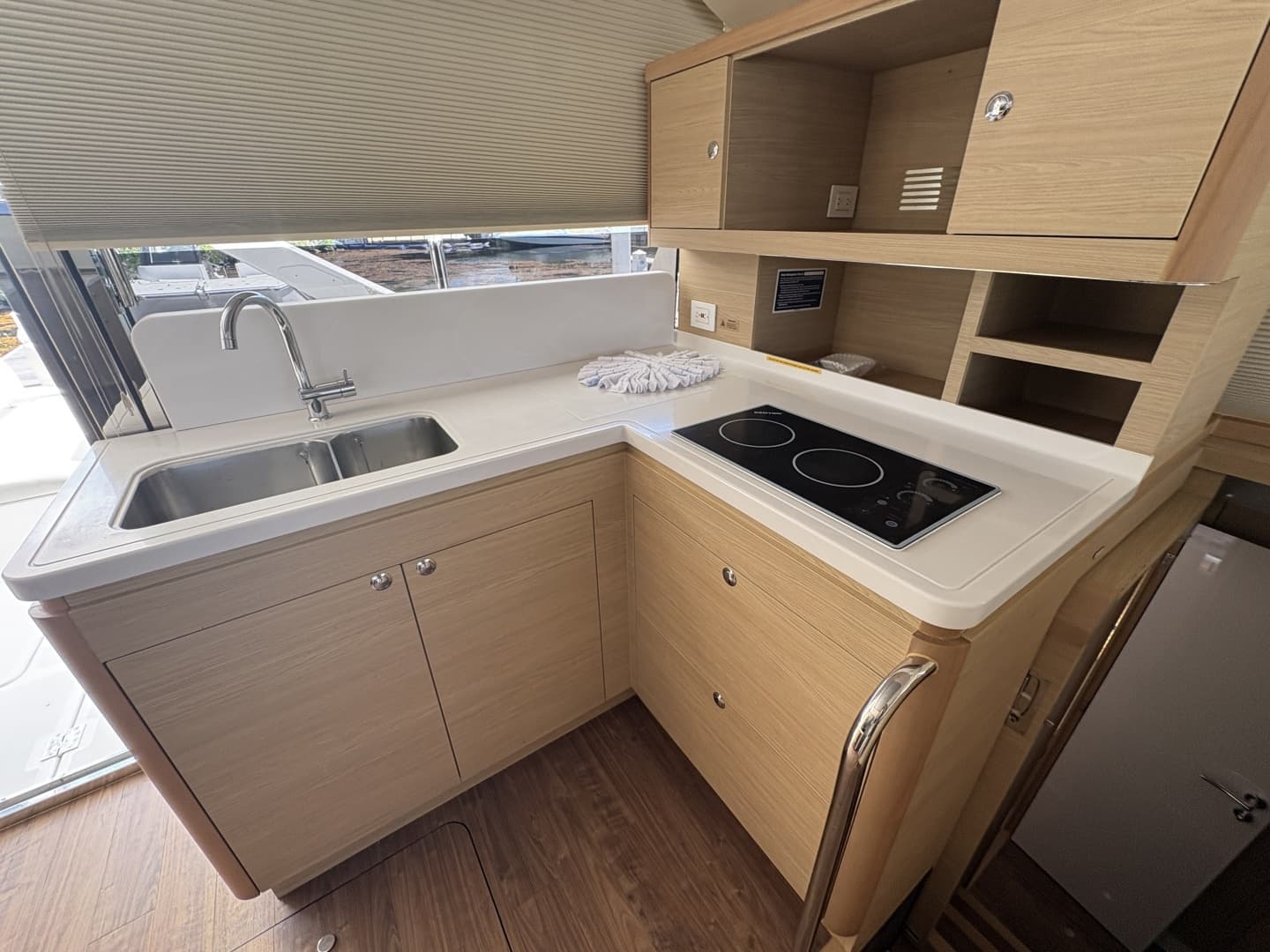 2022 Aquila 44 - Image 19