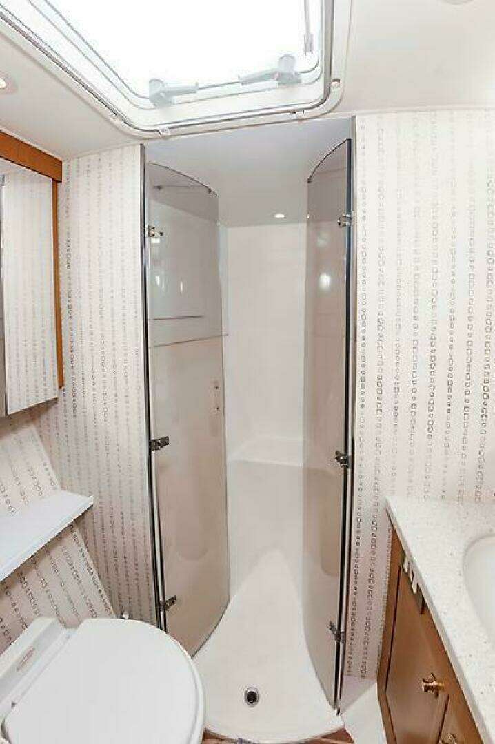 2003 Ocean 57 Convertible - Image 58
