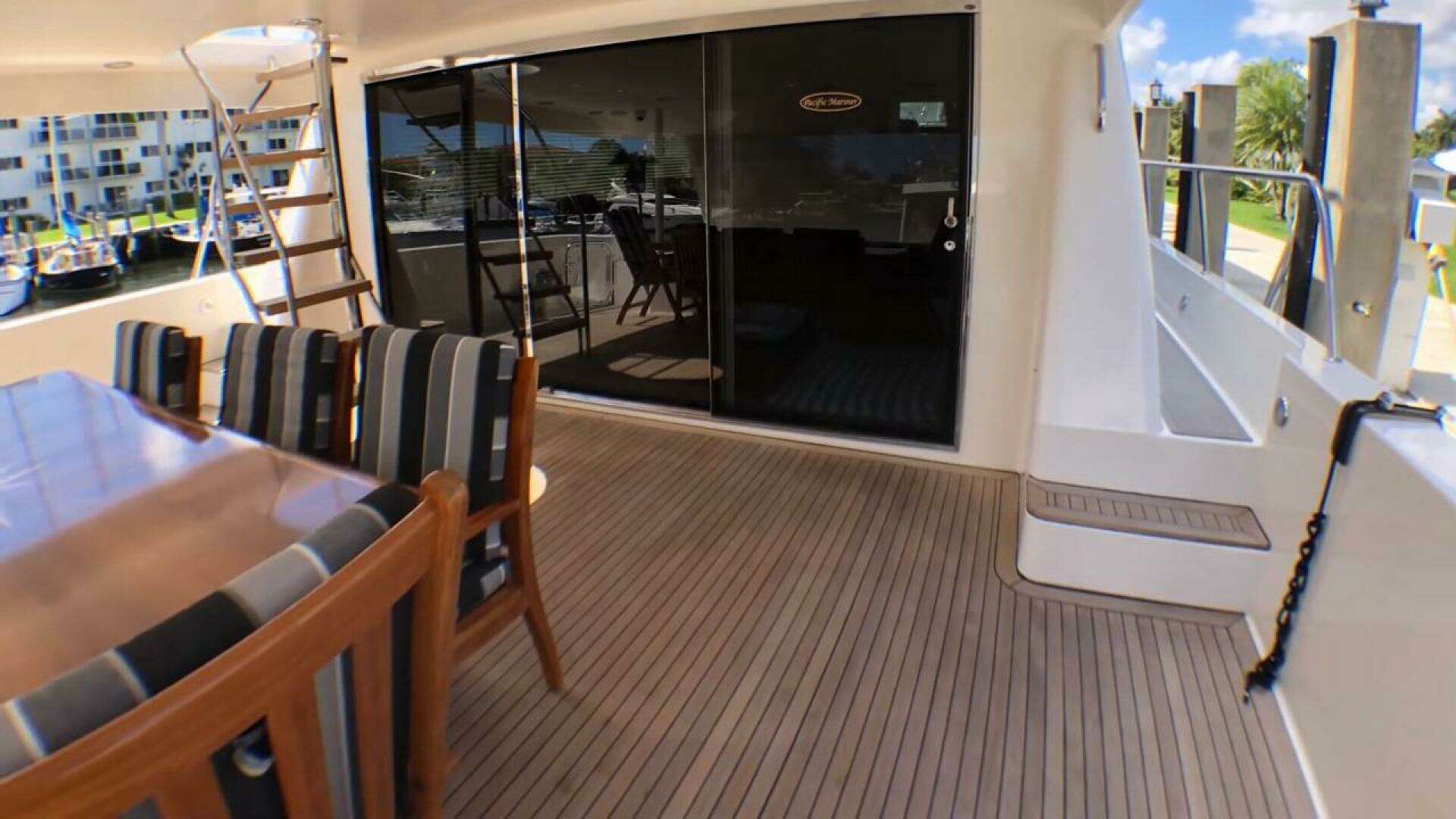2008 Pacific Mariner 85 Motoryacht - Image 16