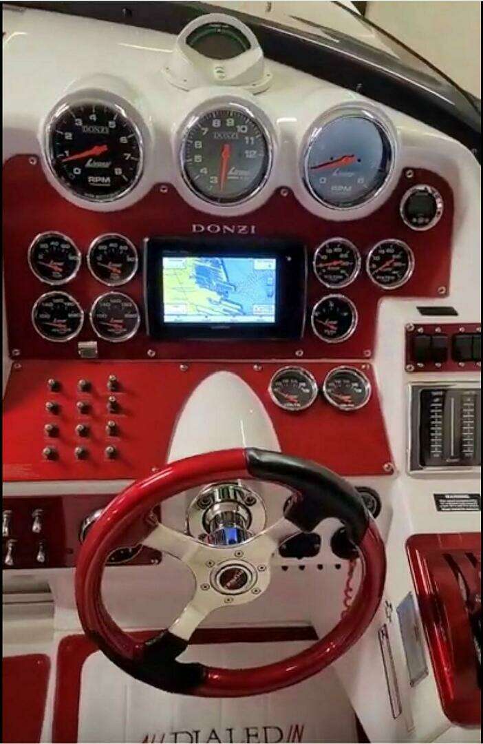 2008 Donzi 35 ZR - Image 15