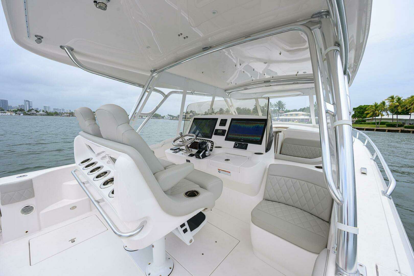 2023 Intrepid 41 Valor - Image 14