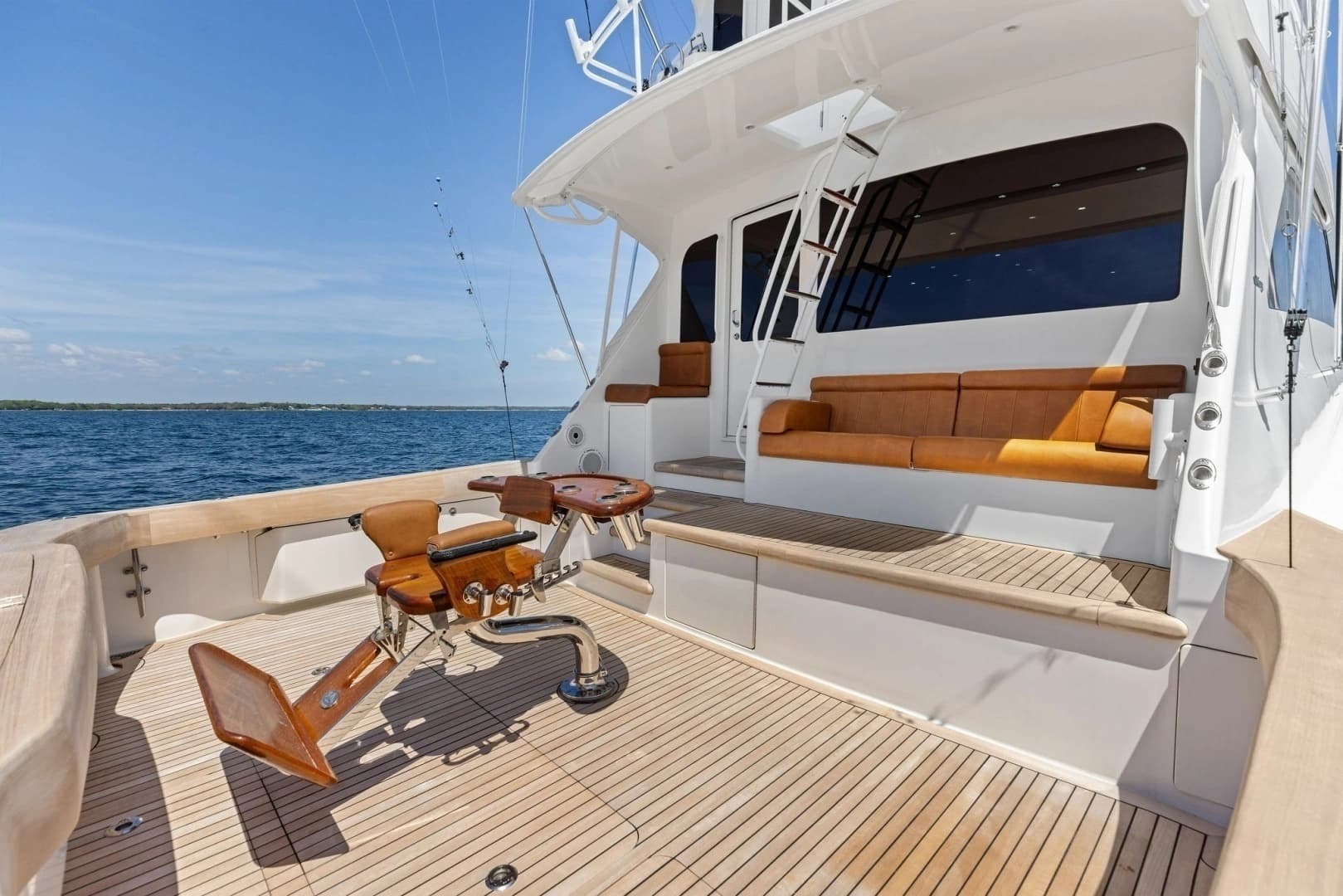 2008 Viking 68 Skybridge - Image 58