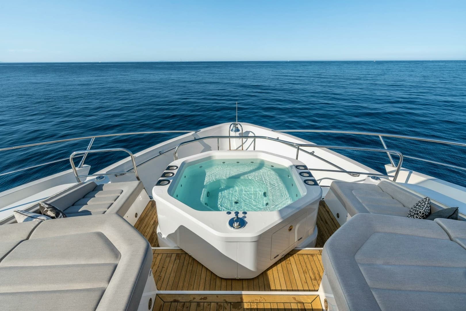 2020 Sunseeker Sunseeker 116 Yacht - Image 7