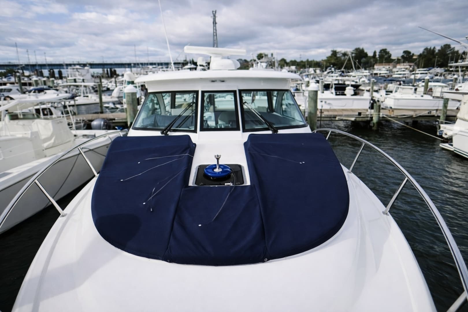 2016 Pursuit OS 345 Offshore - Image 20