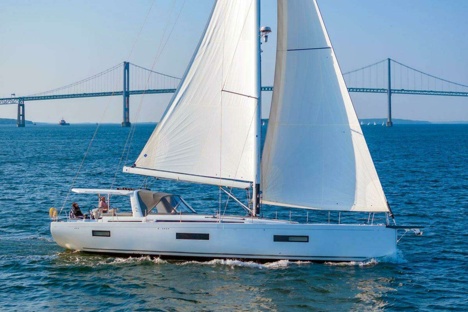 2023 Beneteau Oceanis 60 - Image 2