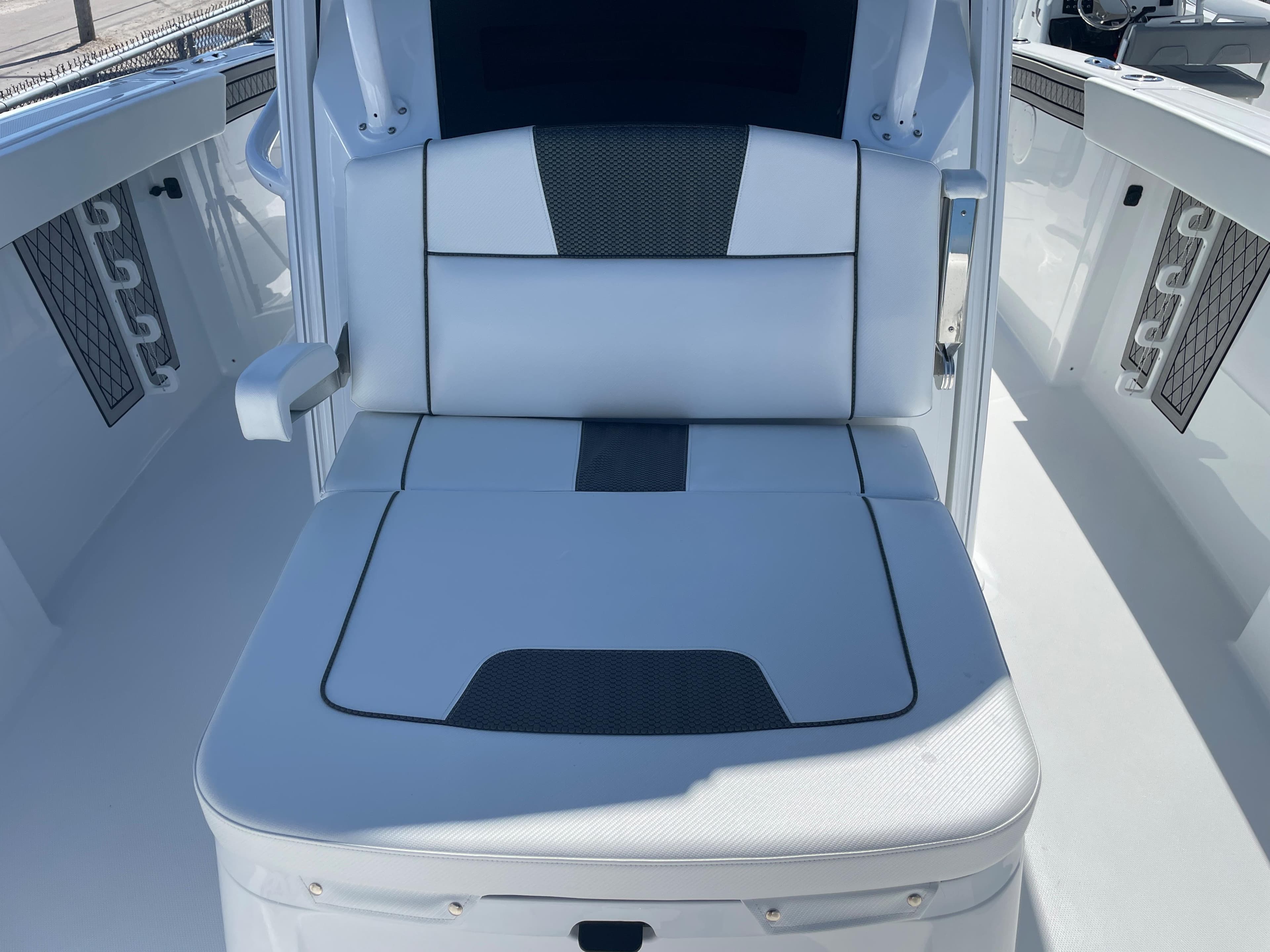 2023 Wellcraft 352 Fisherman boat seat with modern design and comfortable cushioning.