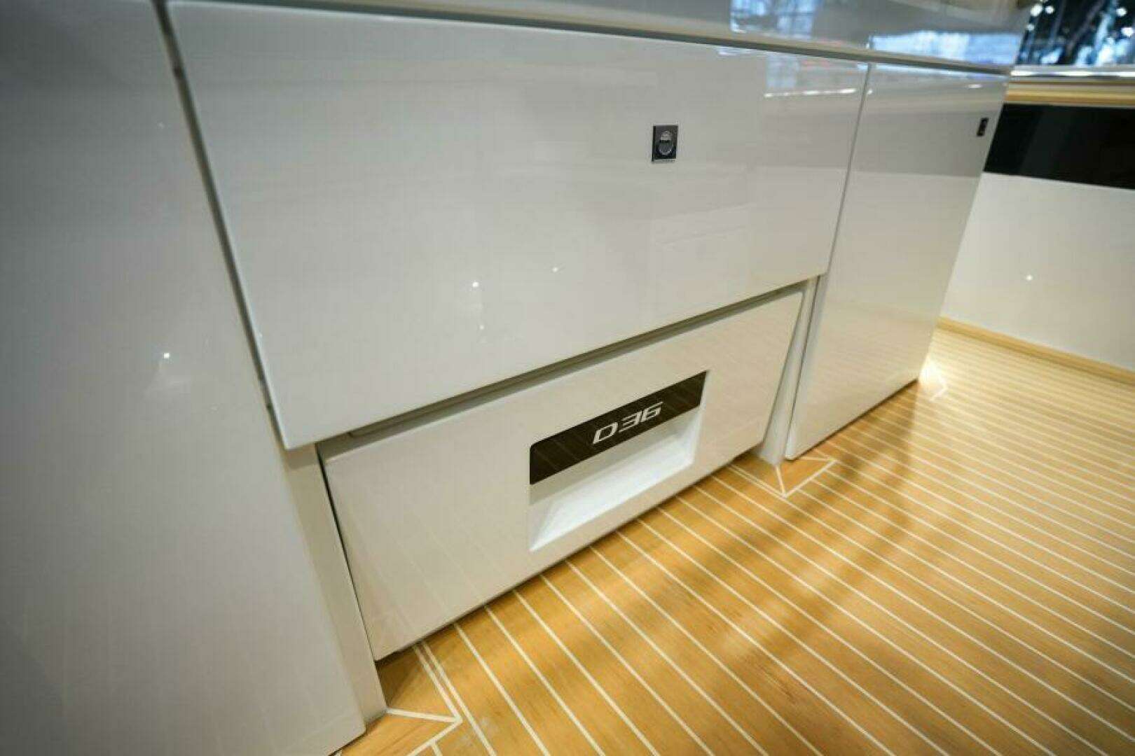 2026 De Antonio Yachts D36 - Image 15