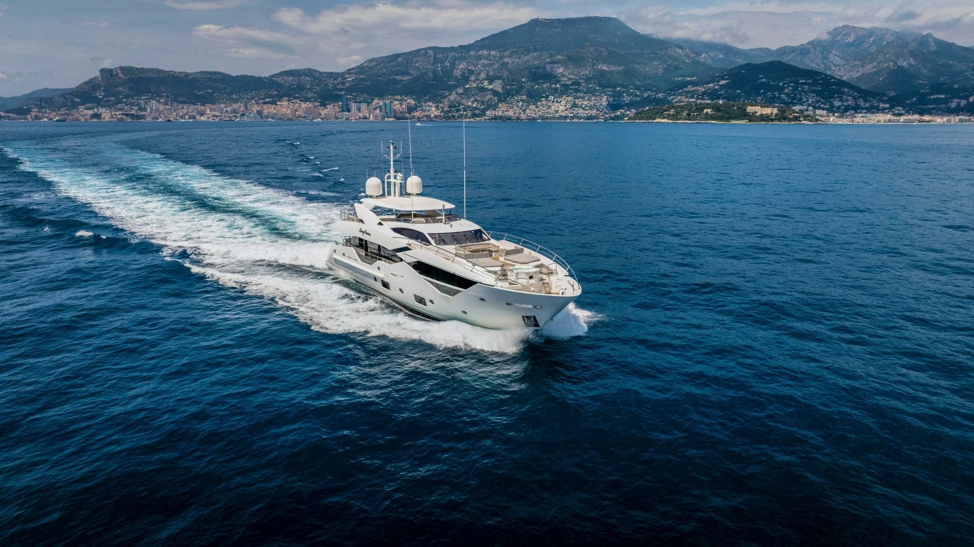 2018 Sunseeker Sunseeker 116 Yacht - Image 5