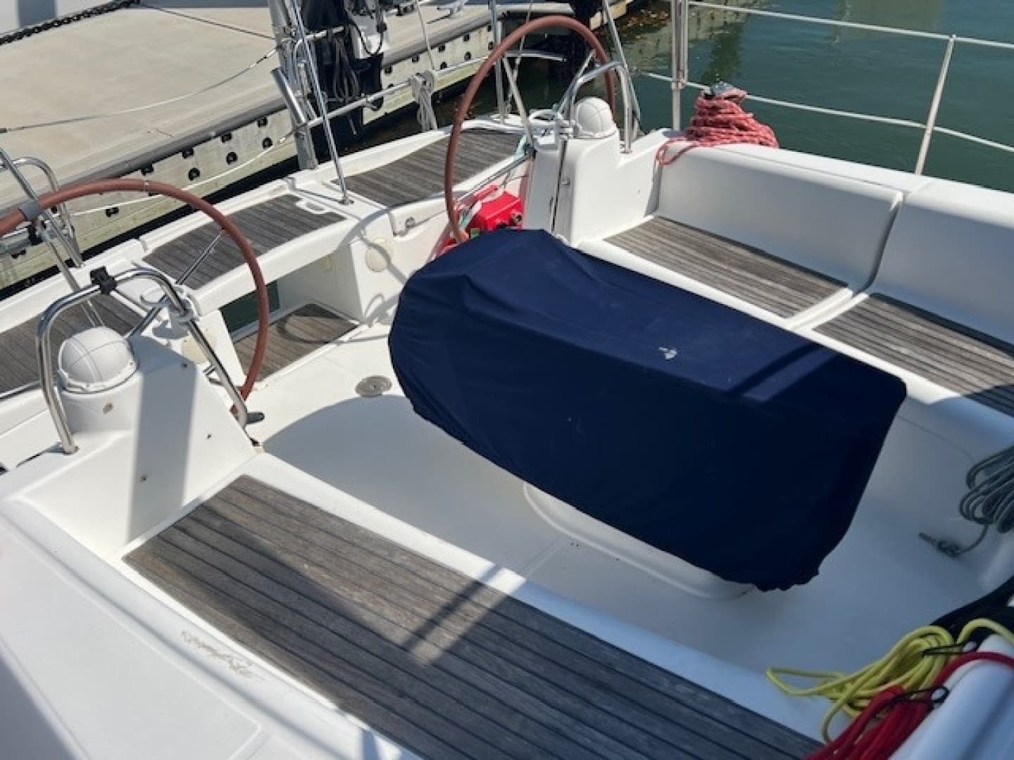 2009 Beneteau Oceanis 43 - Image 11