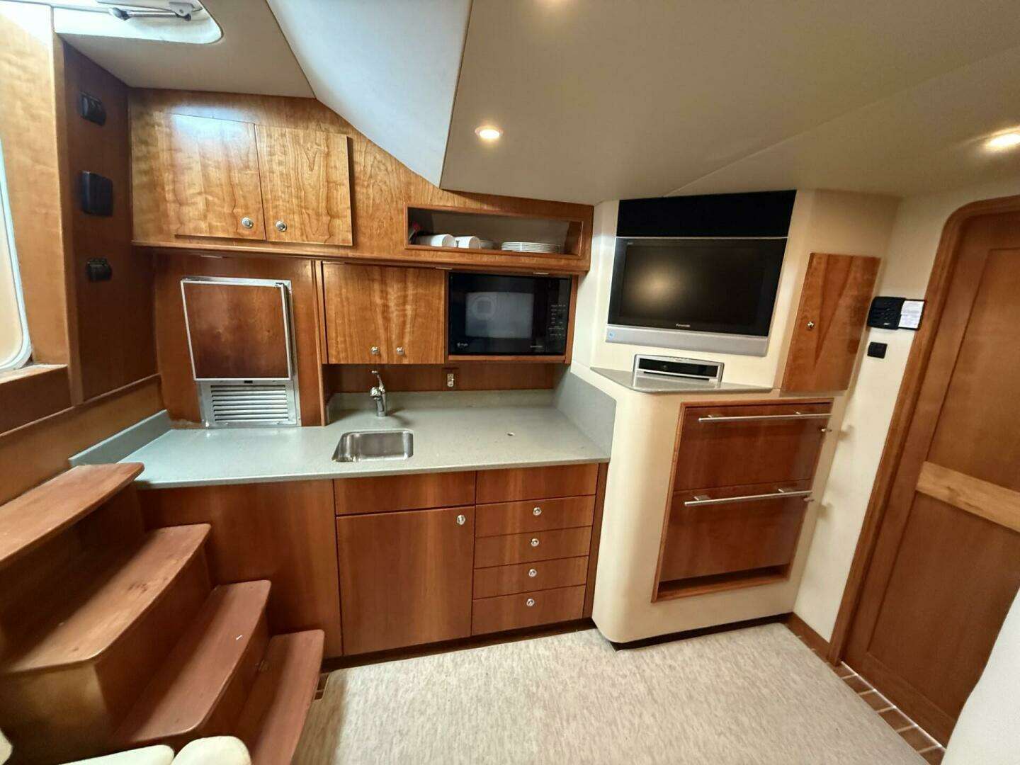 2007 Albemarle 410 Express - Image 26