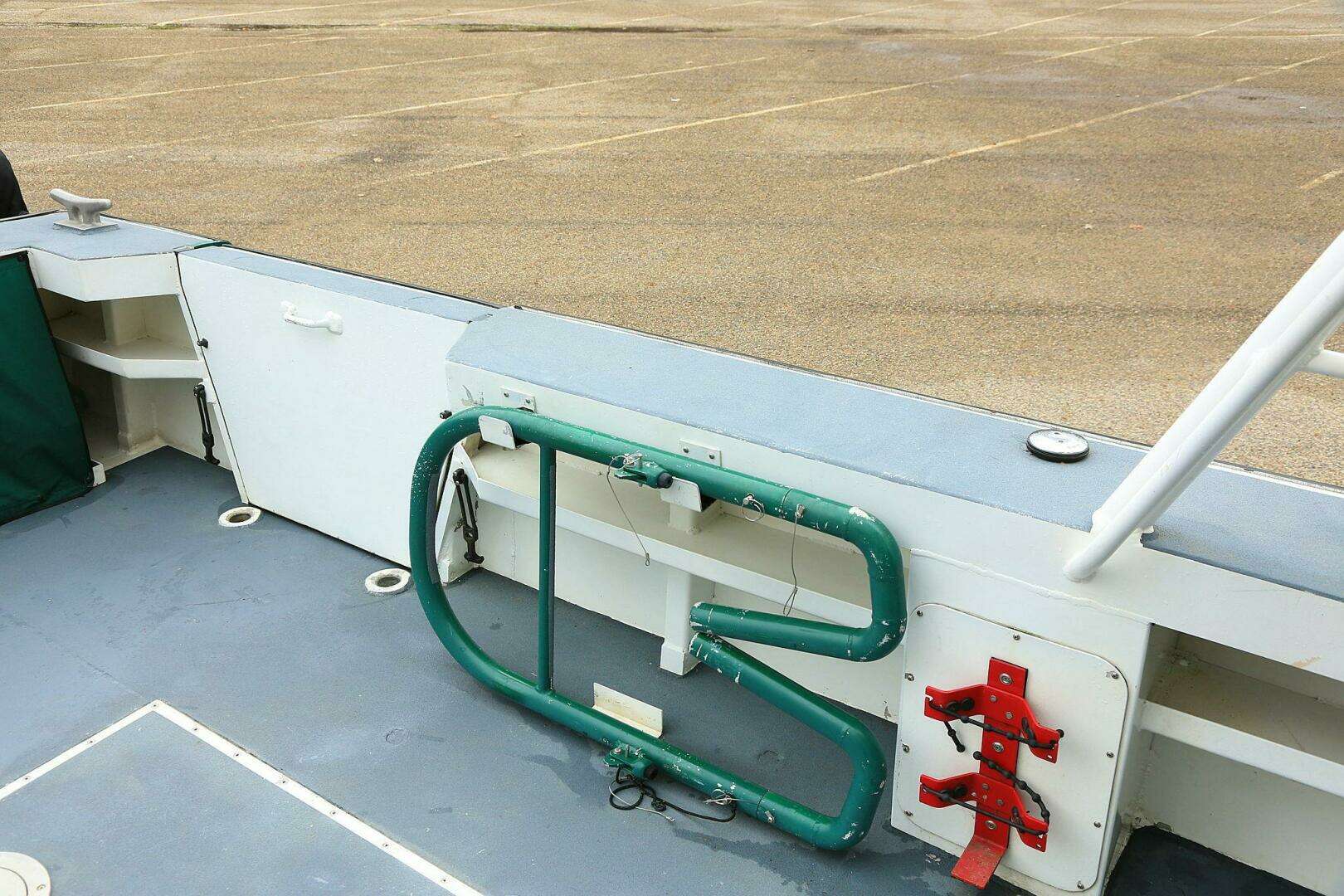 2002 SeaArk 25 V Commander SAMA 365 - Image 25
