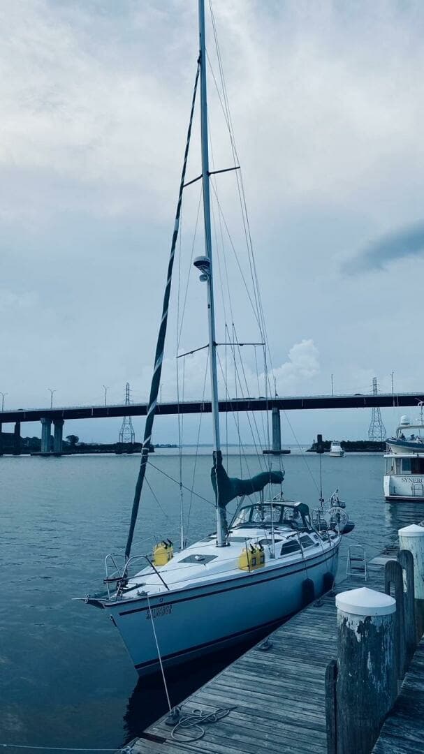 1990 Hunter — - Image 20