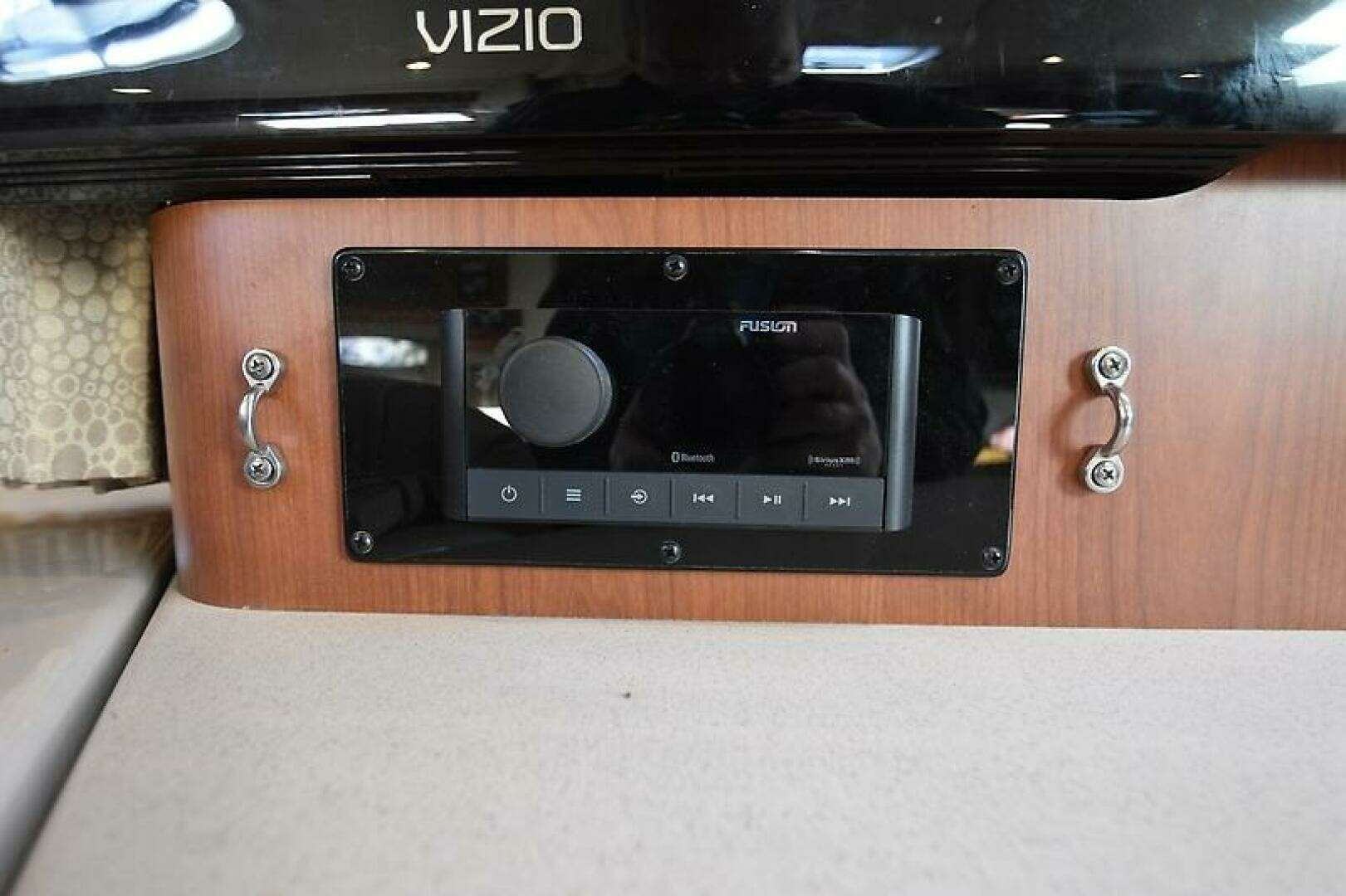 2003 Chaparral Signature 320 - Image 26