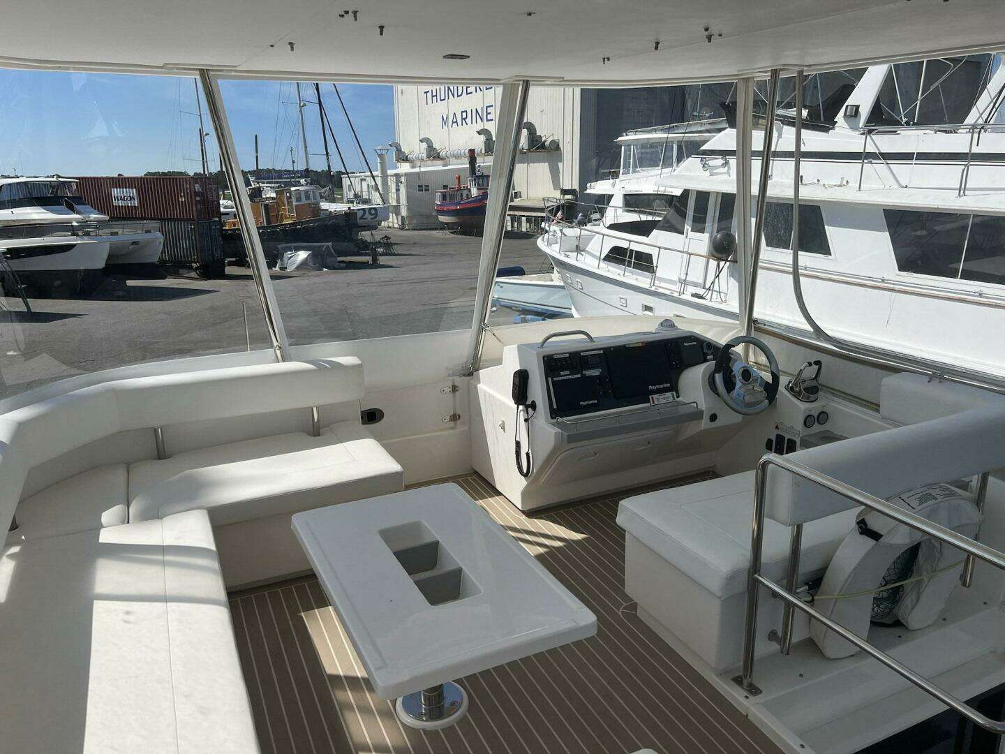 2018 Leopard 43 Powercat - Image 52