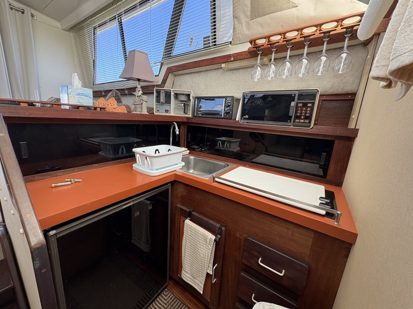1984 Silverton 34 Convertible - Image 14