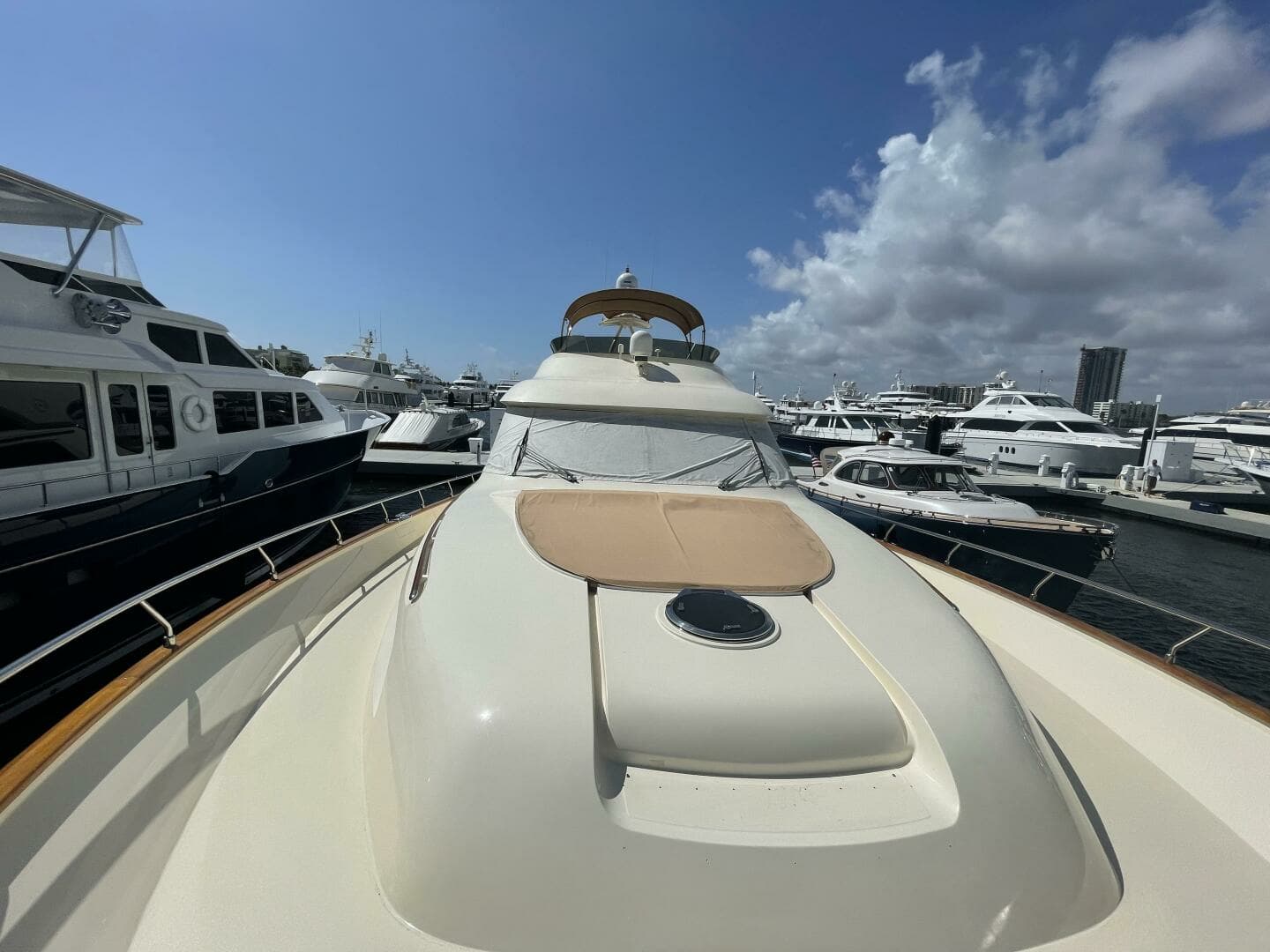 2006 Mochi Craft 74' Dolphin - Image 7
