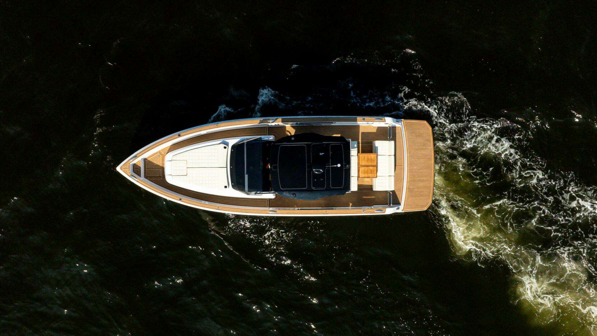 2025 Pardo Yachts 38 Walkaround - Image 10