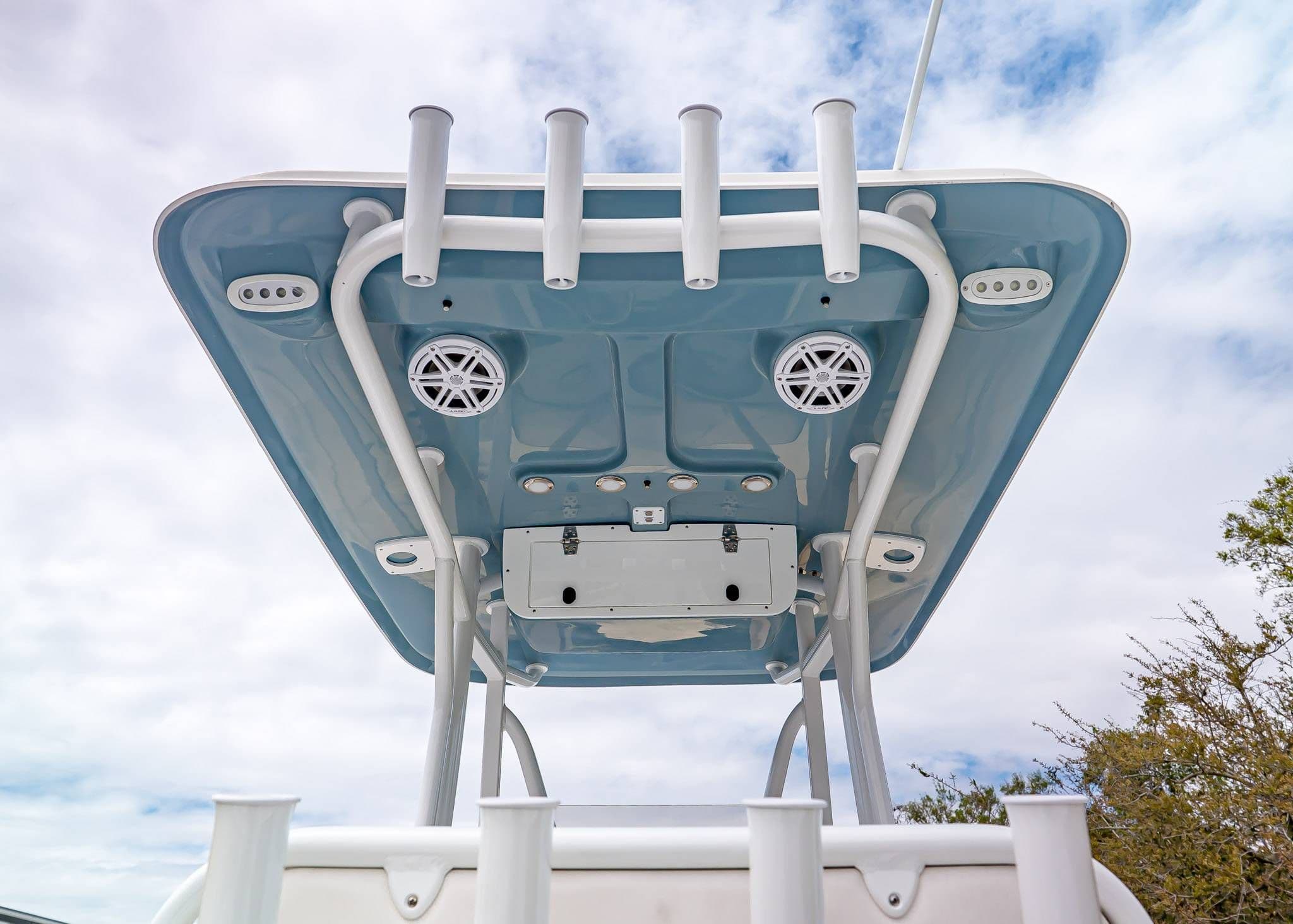 View of T-top on a 2026 Sea Hunt Ultra 229 boat.