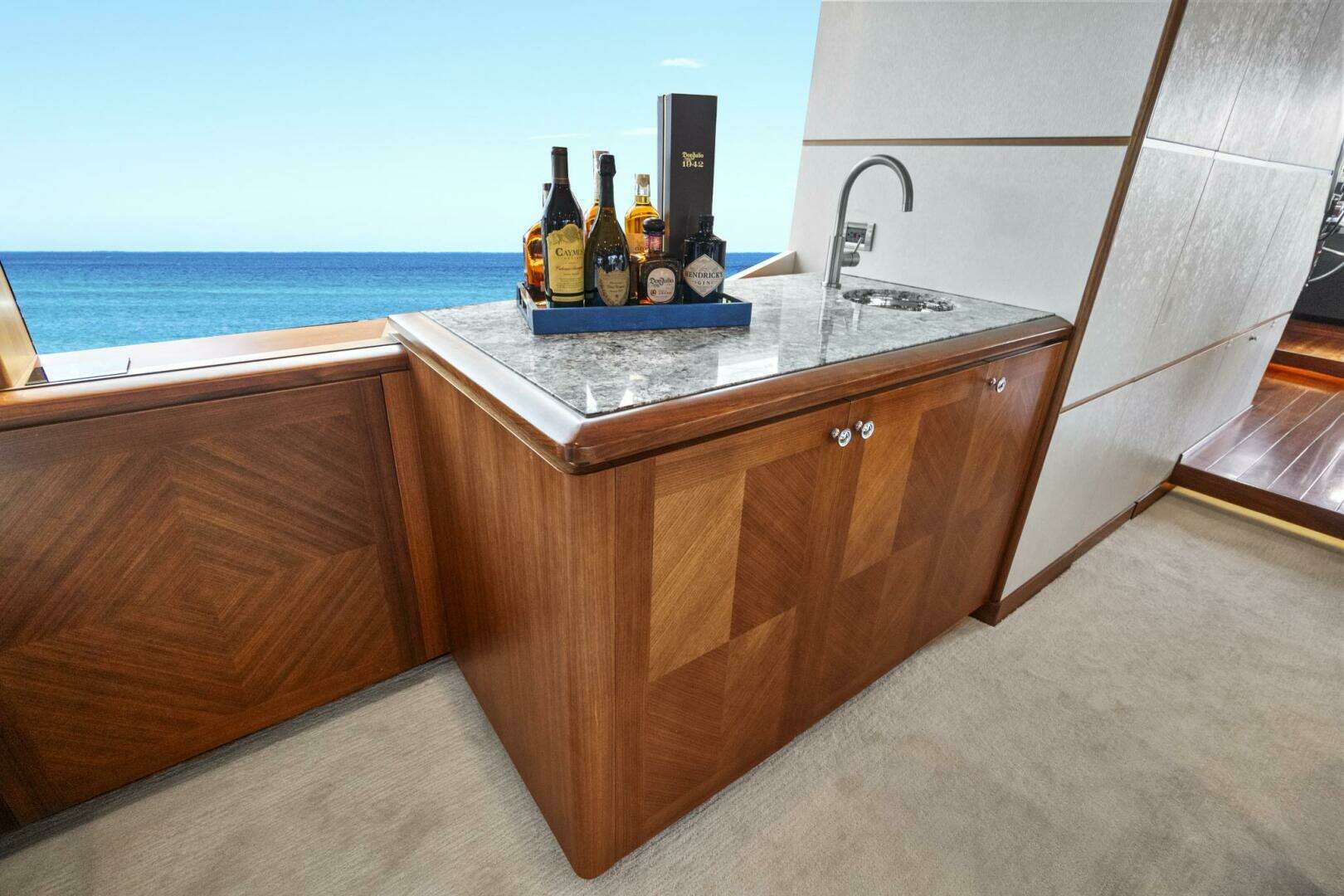 2016 Ocean Alexander 85 E - Image 20